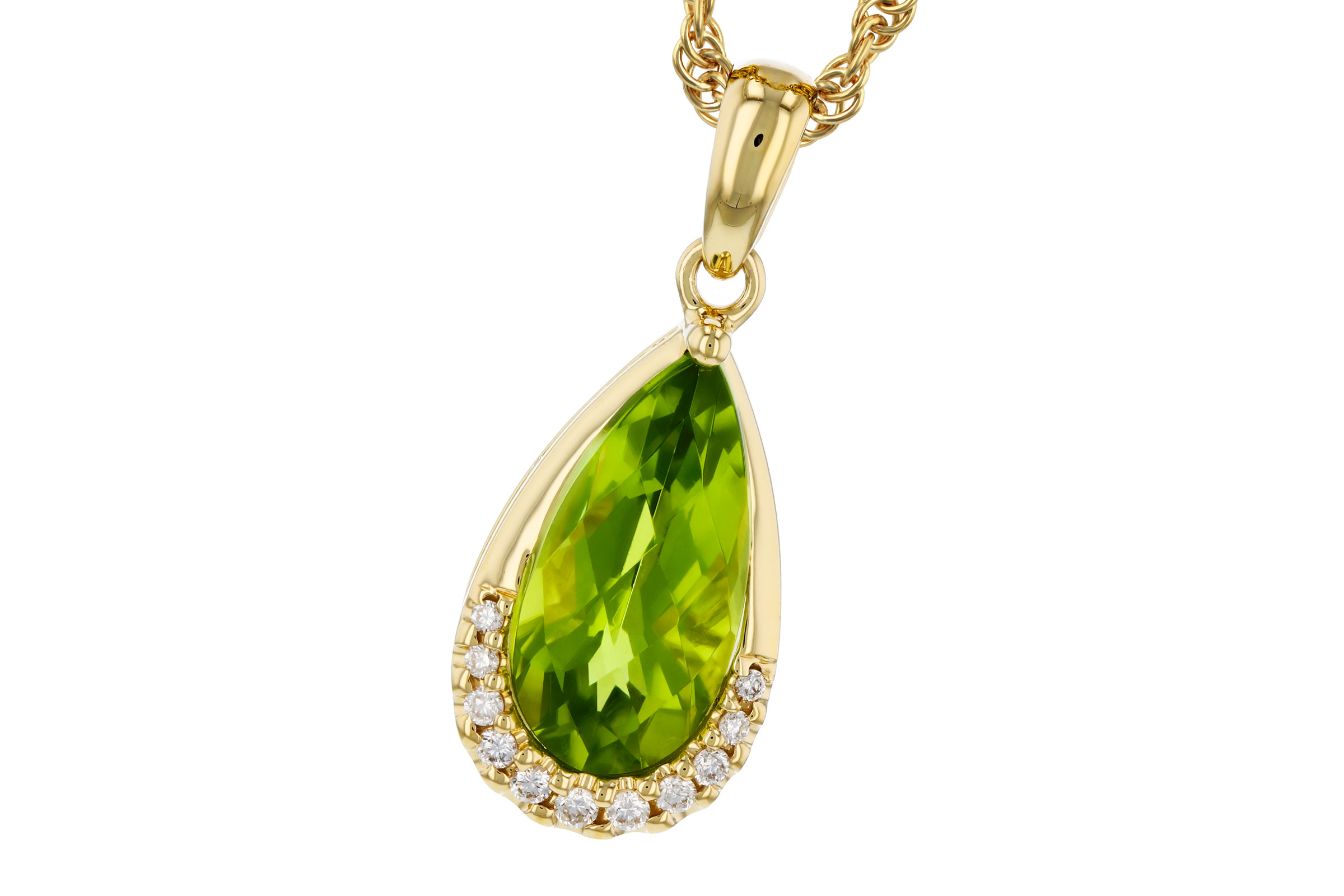 C294-02466: NECK 1.94 PERIDOT 2.00 TGW (12x6MM PS)