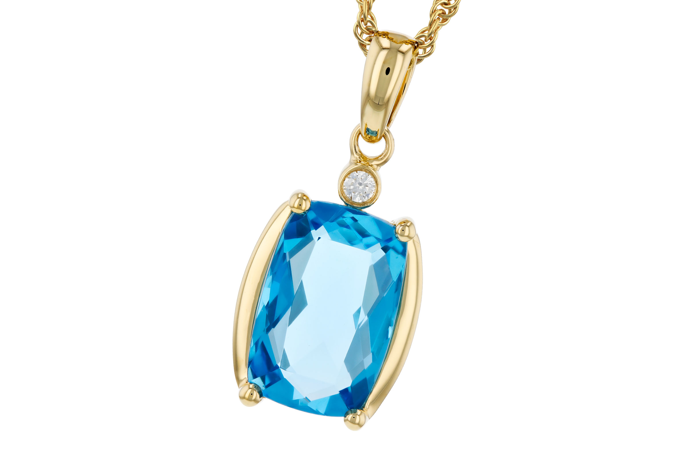 D294-02466: NECKLACE 2.88 BLUE TOPAZ 2.90 TGW (11x7MM BT)