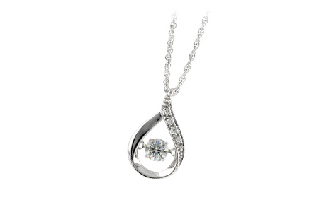M205-86092: NECKLACE .19 TW